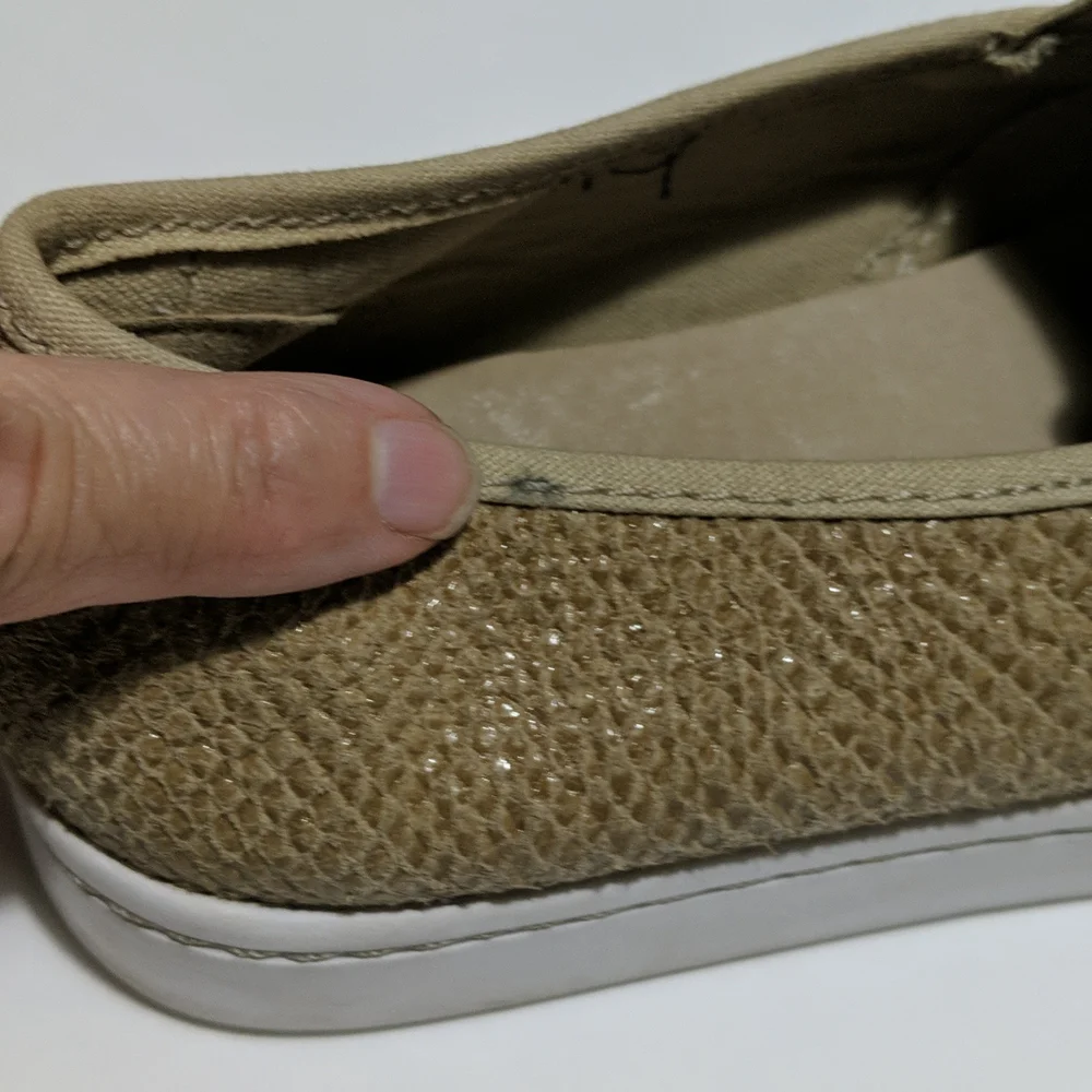 Sorel‎ slip on loafer/sneaker